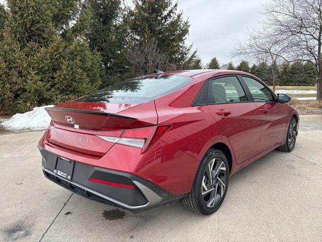 new 2025 Hyundai Elantra car, priced at $23,286