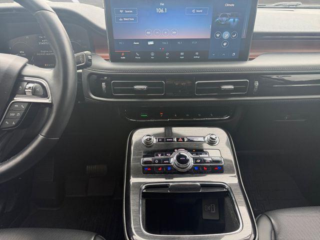 used 2023 Lincoln Nautilus car, priced at $39,799