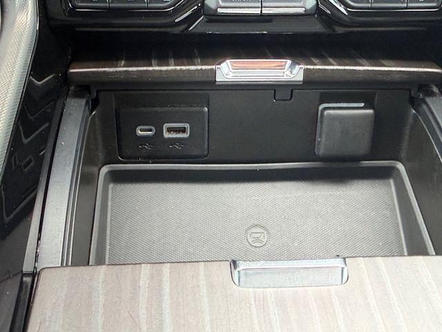 used 2022 GMC Yukon XL car, priced at $53,899