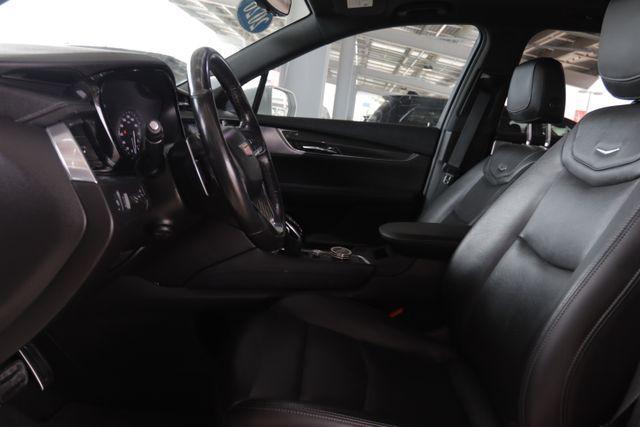 used 2020 Cadillac XT6 car, priced at $26,899