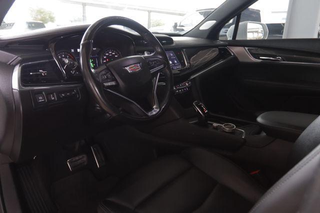 used 2020 Cadillac XT6 car, priced at $26,899