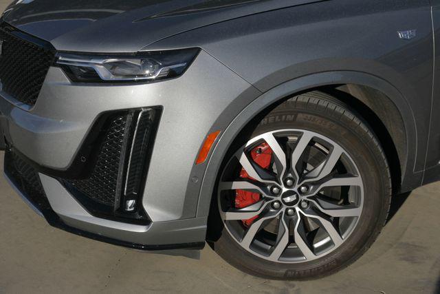 used 2023 Cadillac XT6 car, priced at $44,220