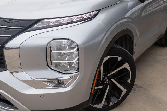 used 2023 Mitsubishi Outlander car, priced at $20,732