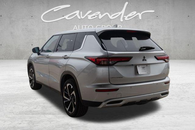 used 2023 Mitsubishi Outlander car, priced at $20,732