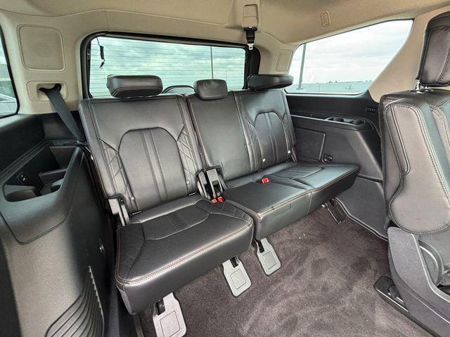 used 2021 Ford Expedition car, priced at $38,824