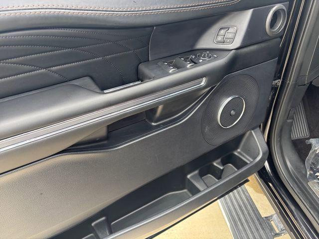 used 2021 Ford Expedition car, priced at $38,824