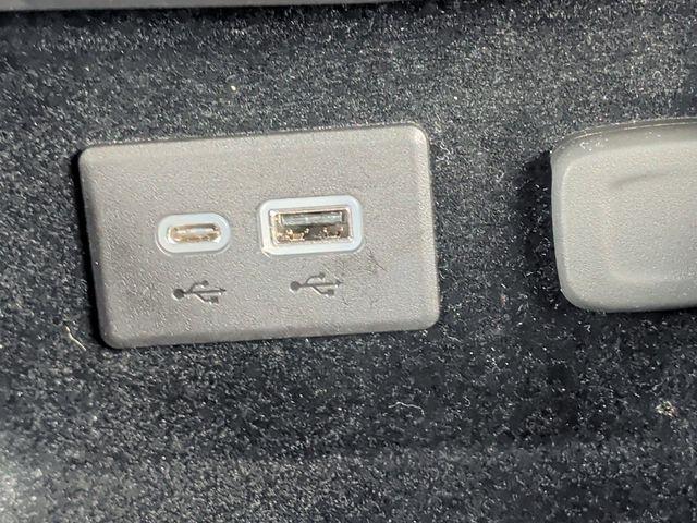 used 2021 Cadillac XT4 car, priced at $21,995