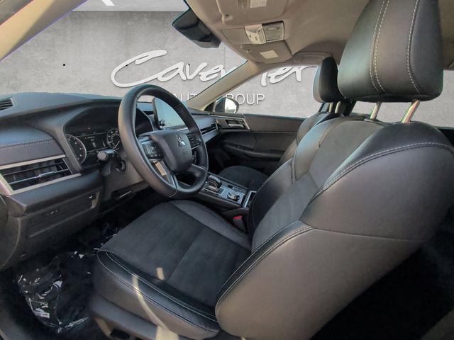 used 2024 Mitsubishi Outlander car, priced at $21,995