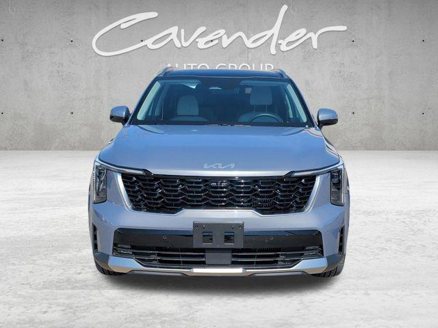 used 2025 Kia Sorento car, priced at $34,328