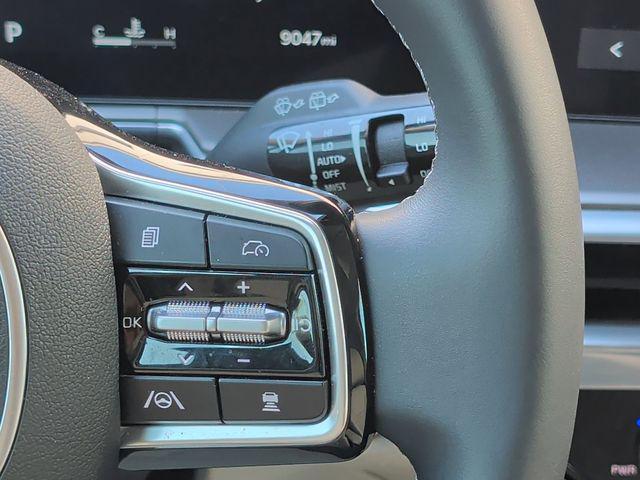 used 2025 Kia Sorento car, priced at $34,328