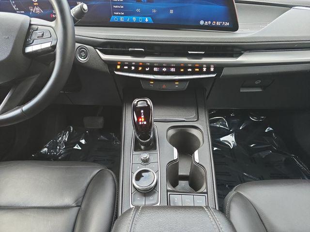 used 2025 Cadillac XT4 car, priced at $36,055