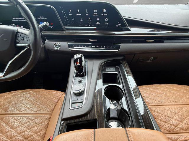used 2021 Cadillac Escalade ESV car, priced at $45,740