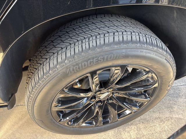 used 2023 Cadillac Escalade car, priced at $75,495