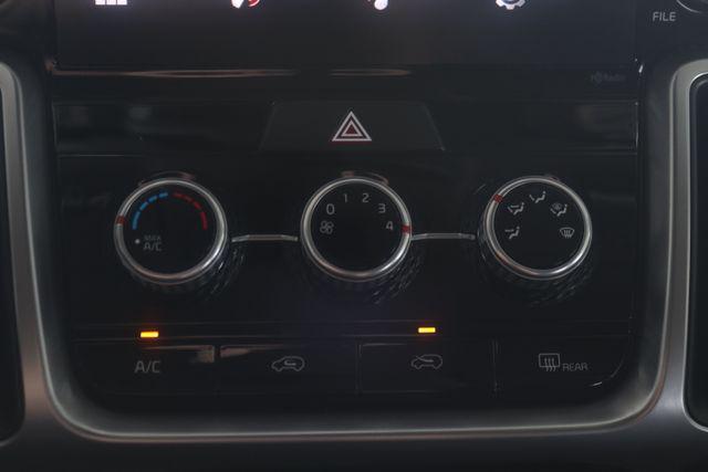 used 2023 Kia Sorento car, priced at $21,995