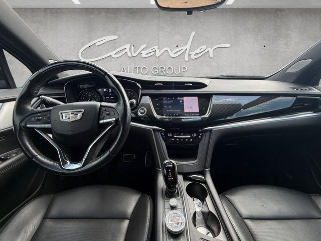used 2022 Cadillac XT6 car, priced at $39,220