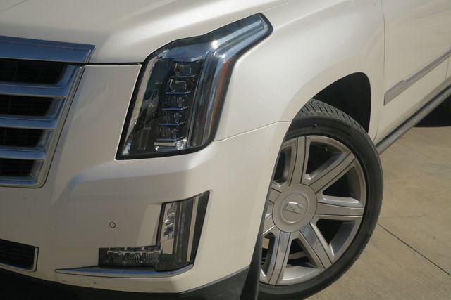 used 2015 Cadillac Escalade car, priced at $23,995