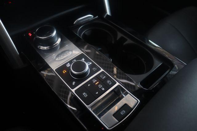 used 2018 Land Rover Discovery car, priced at $19,250