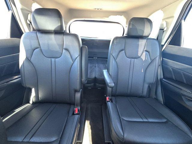 used 2023 Kia Sorento car, priced at $26,755