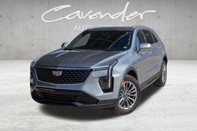 used 2025 Cadillac XT4 car, priced at $33,899