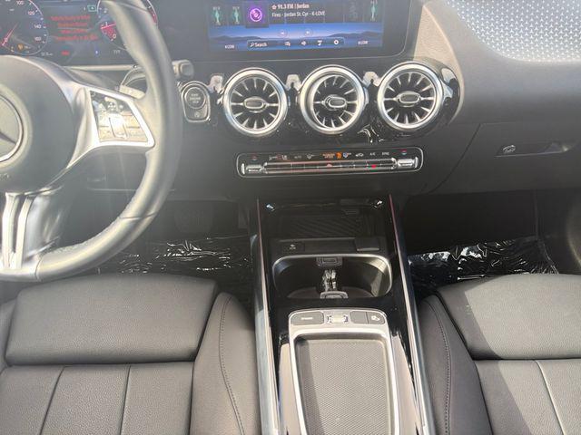 used 2025 Mercedes-Benz GLA 250 car, priced at $37,220