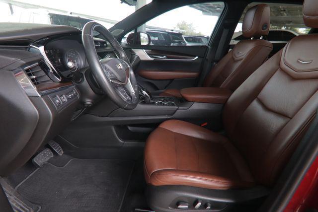 used 2020 Cadillac XT5 car, priced at $24,495