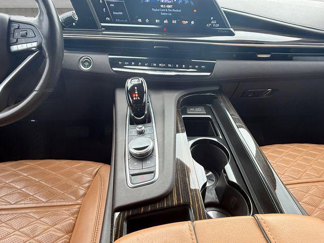 used 2021 Cadillac Escalade ESV car, priced at $58,509