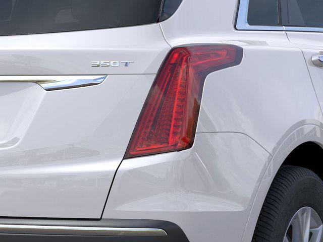 new 2025 Cadillac XT5 car, priced at $45,515