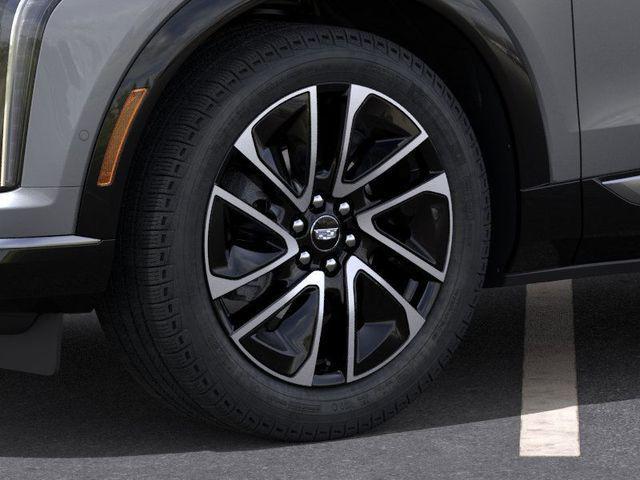 new 2025 Cadillac OPTIQ car, priced at $57,195