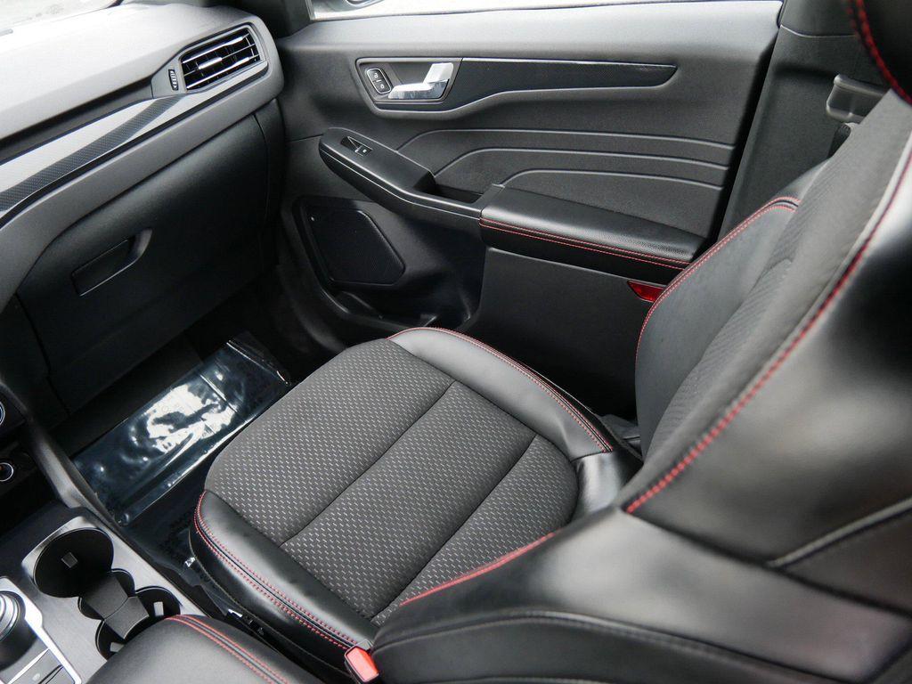 used 2025 Ford Escape car, priced at $24,987