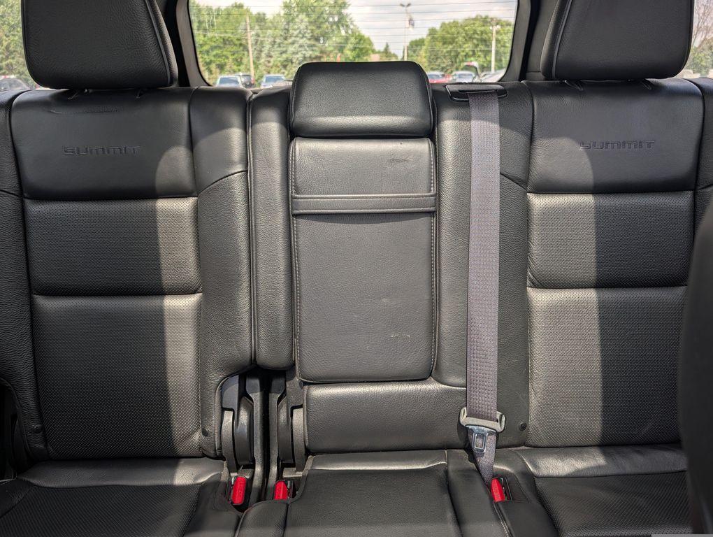 used 2019 Jeep Grand Cherokee car, priced at $26,337