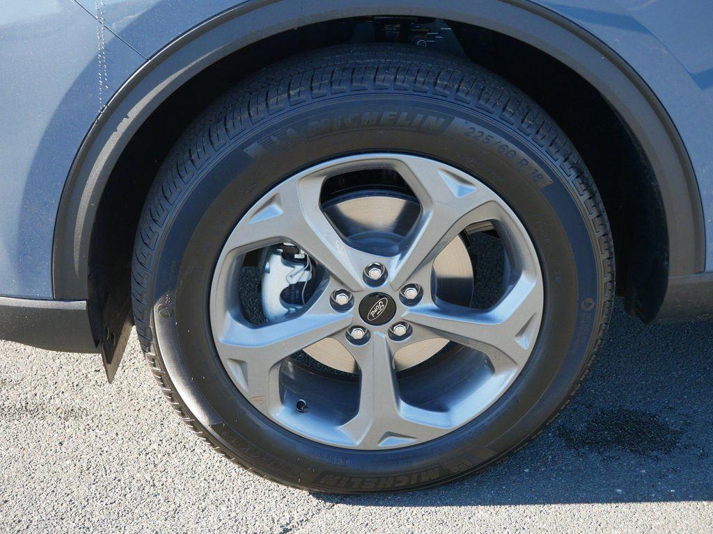 new 2026 Ford Escape car, priced at $35,768