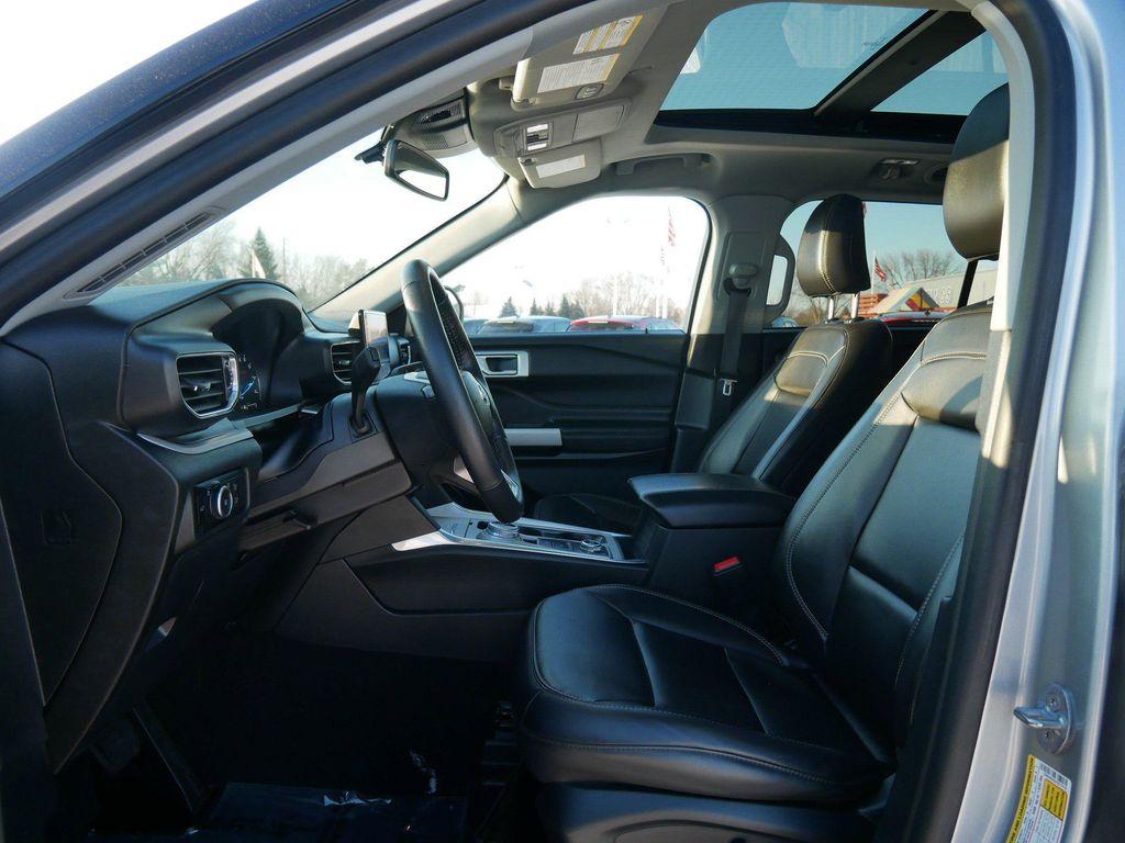 used 2023 Ford Explorer car, priced at $29,987