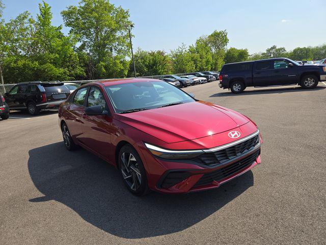 used 2025 Hyundai Elantra car