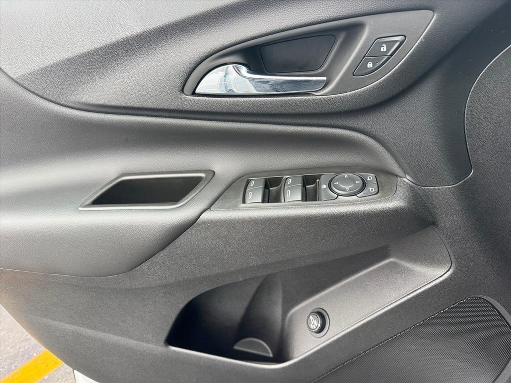 used 2022 Chevrolet Equinox car, priced at $21,957