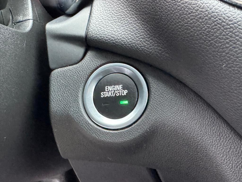 used 2022 Chevrolet Equinox car, priced at $21,957