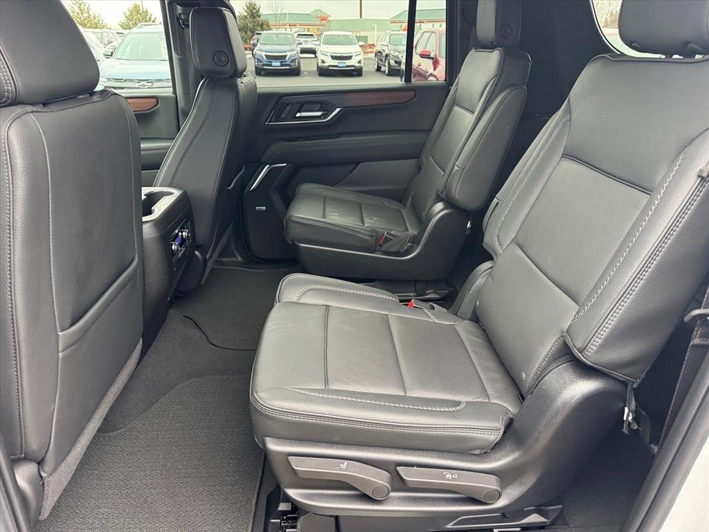 used 2025 GMC Yukon XL car, priced at $75,667