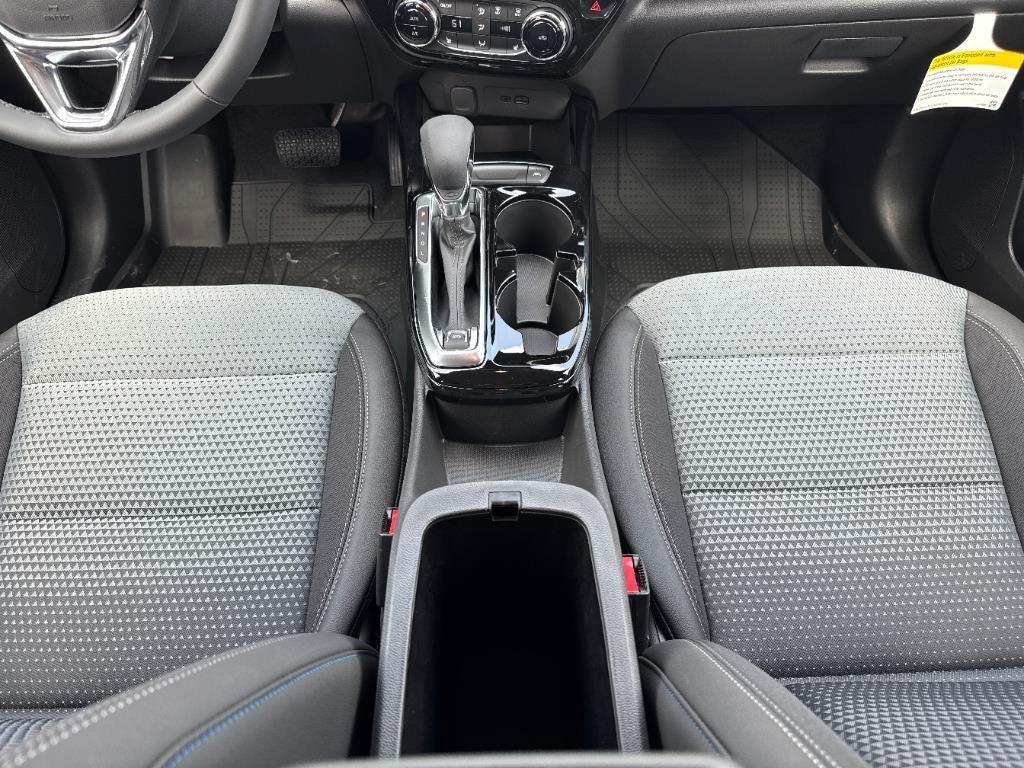 new 2025 Chevrolet Trax car, priced at $24,313