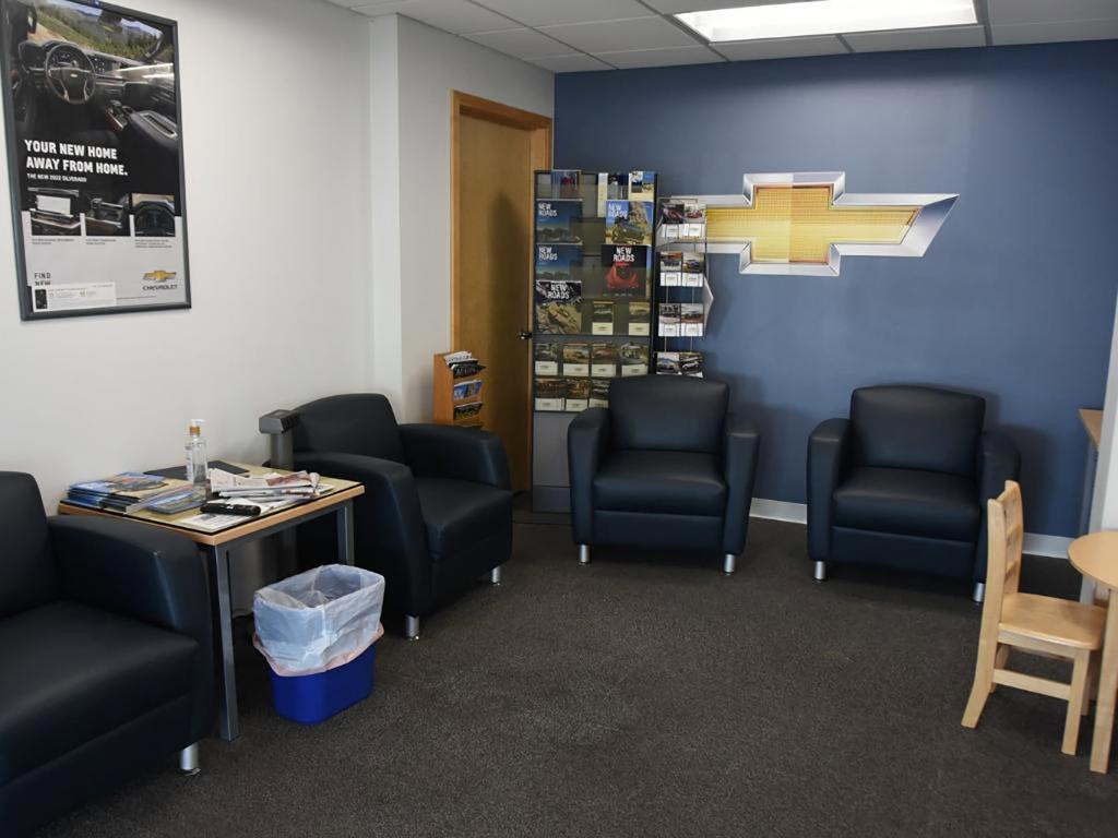 used 2024 Chevrolet Equinox car, priced at $26,824
