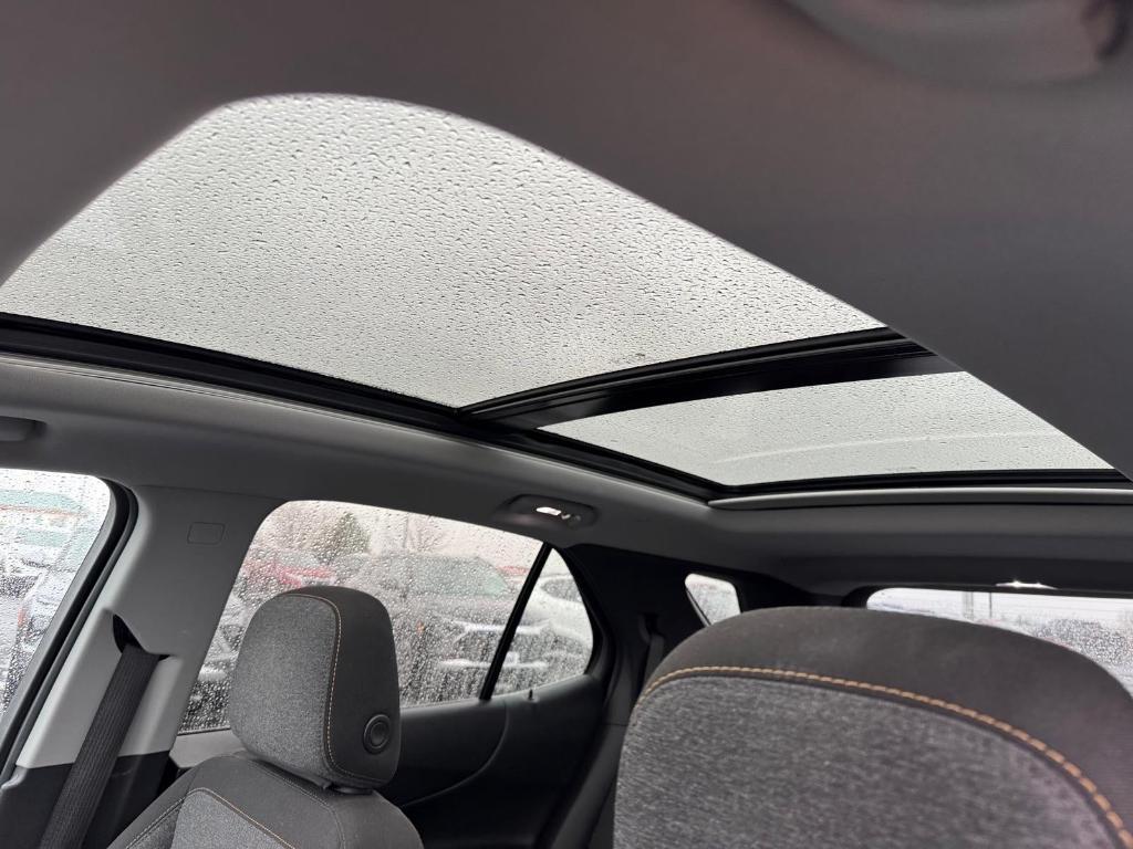 used 2024 Chevrolet Equinox car, priced at $26,824