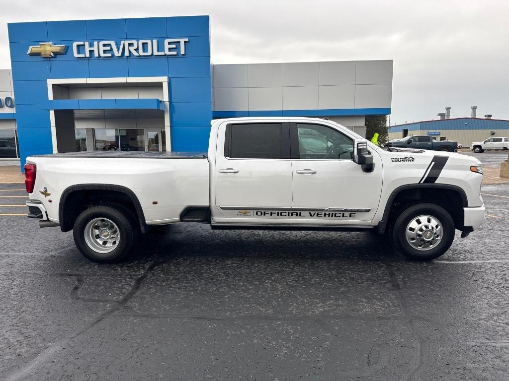 used 2025 Chevrolet Silverado 3500 car, priced at $77,427