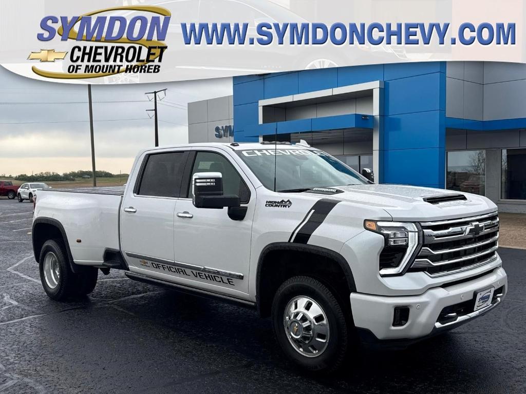 used 2025 Chevrolet Silverado 3500 car, priced at $77,427