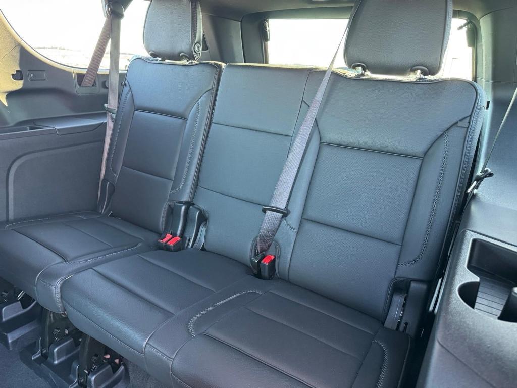 used 2025 GMC Yukon XL car, priced at $71,467