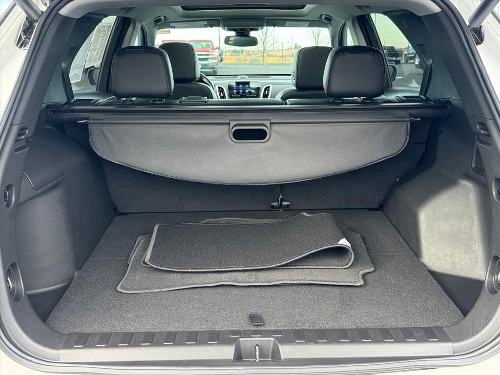 used 2022 Chevrolet Equinox car, priced at $24,962