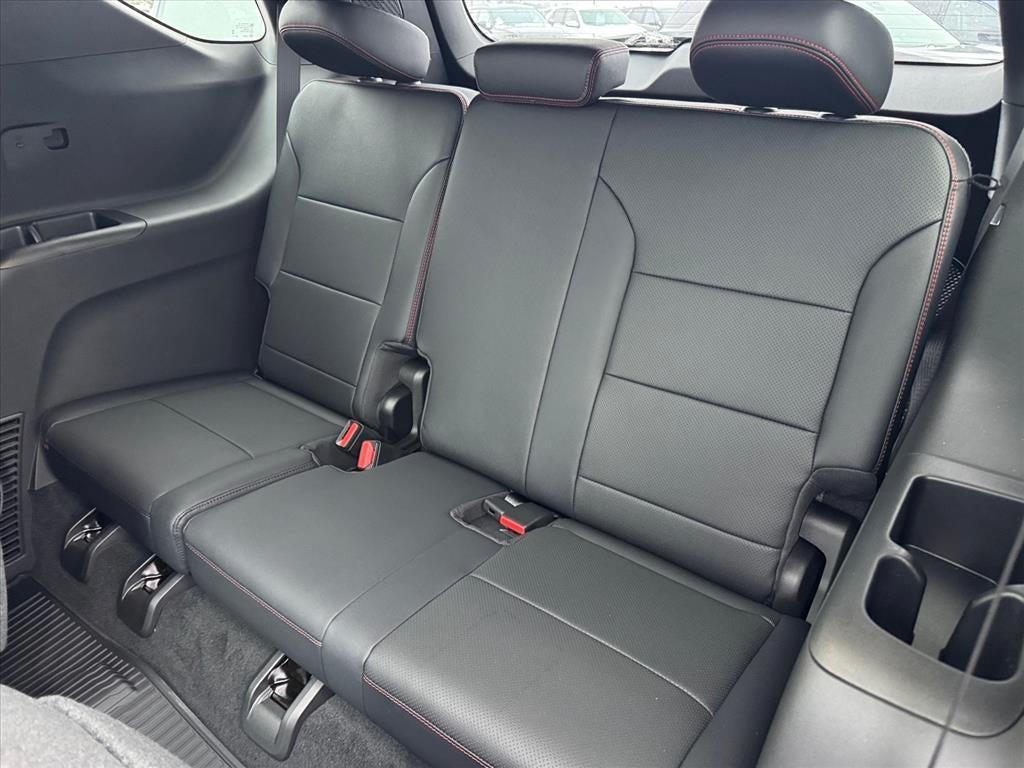 new 2026 Chevrolet Traverse car, priced at $59,555