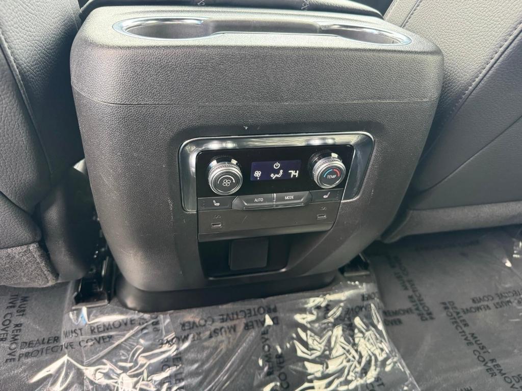 used 2025 GMC Yukon XL car, priced at $71,786