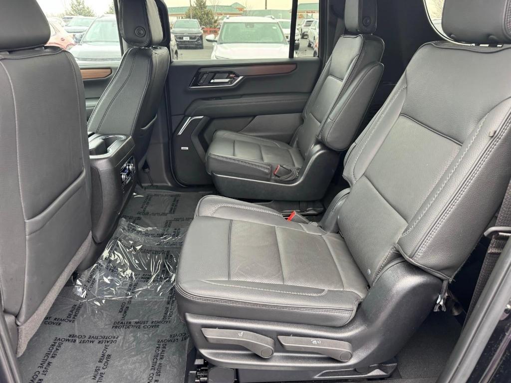 used 2025 GMC Yukon XL car, priced at $71,786