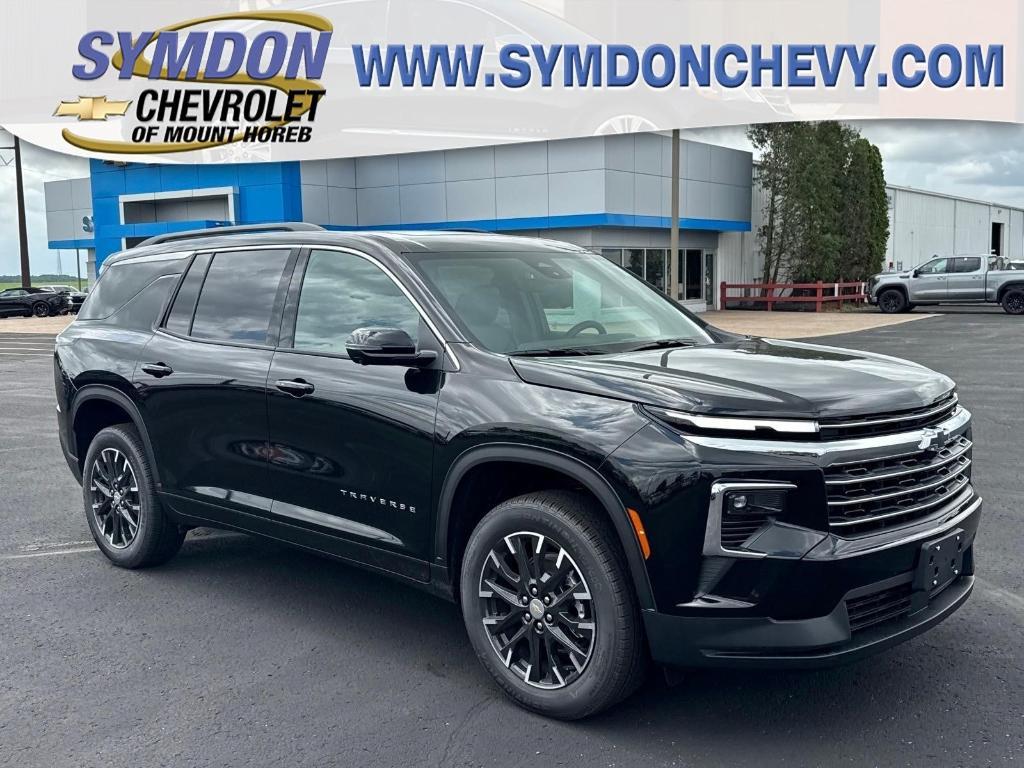 new 2026 Chevrolet Traverse car, priced at $47,823