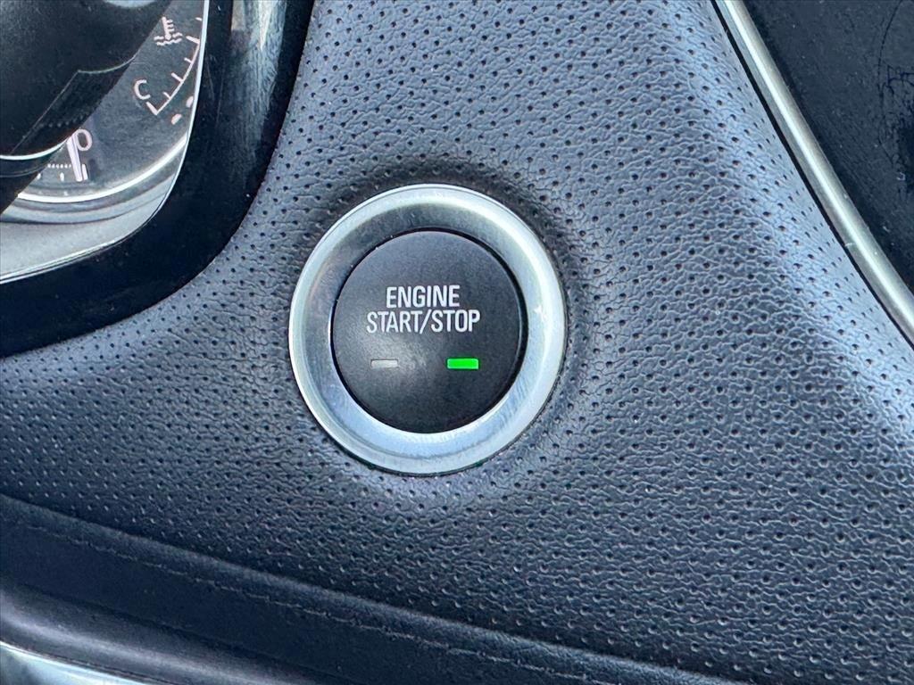 used 2021 Cadillac XT5 car, priced at $22,983