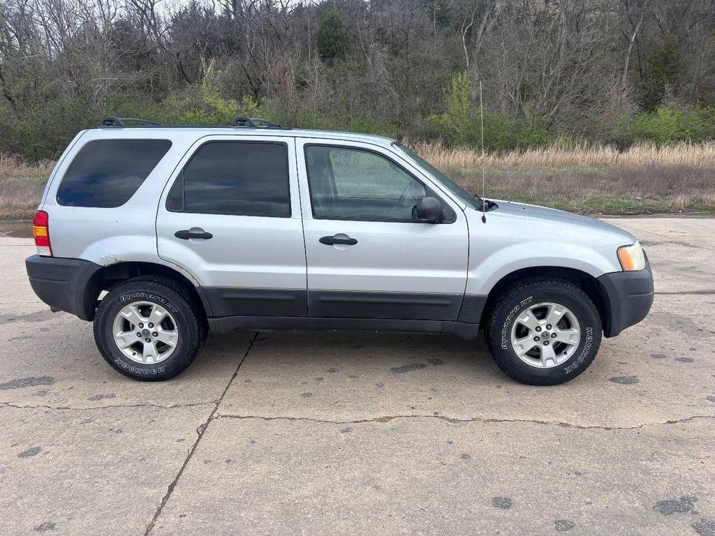 used 2004 Ford Escape car, priced at $4,950