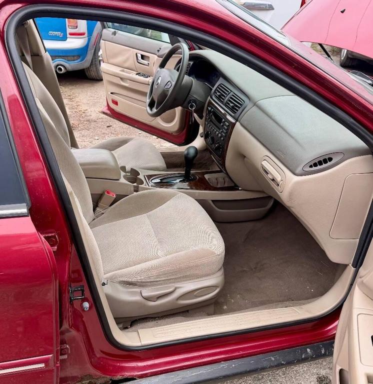 used 2002 Mercury Sable car, priced at $3,450